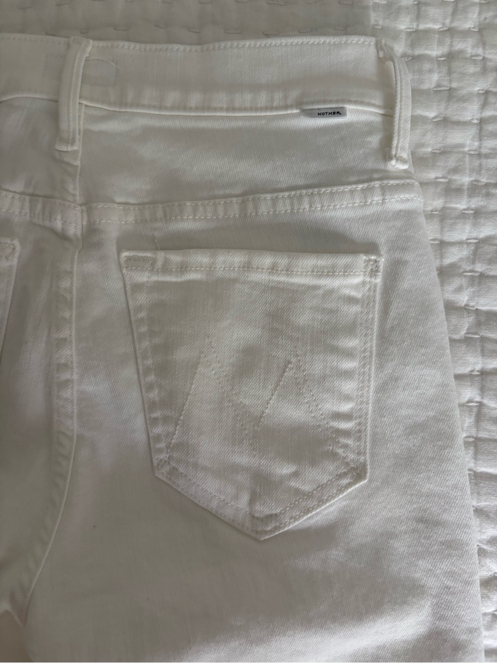 NWT Lil’ Mother Insider Crop Step Fray 25 - Picture 5 of 5